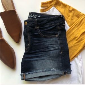 American Eagle Outfitters boy midi denim shorts